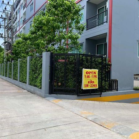 Trio Gems Condo Pattaya, Thailand Csomtien-part Kültér fotó