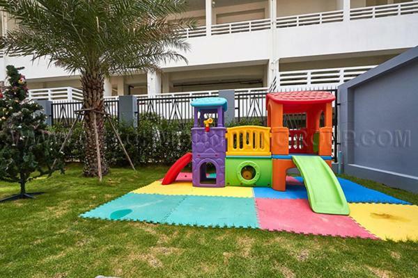 Trio Gems Condo Pattaya, Thailand Csomtien-part Kültér fotó